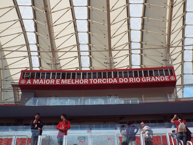 路易斯-迪亚斯本赛季德甲3次单场传射，同期五大联赛并列第一