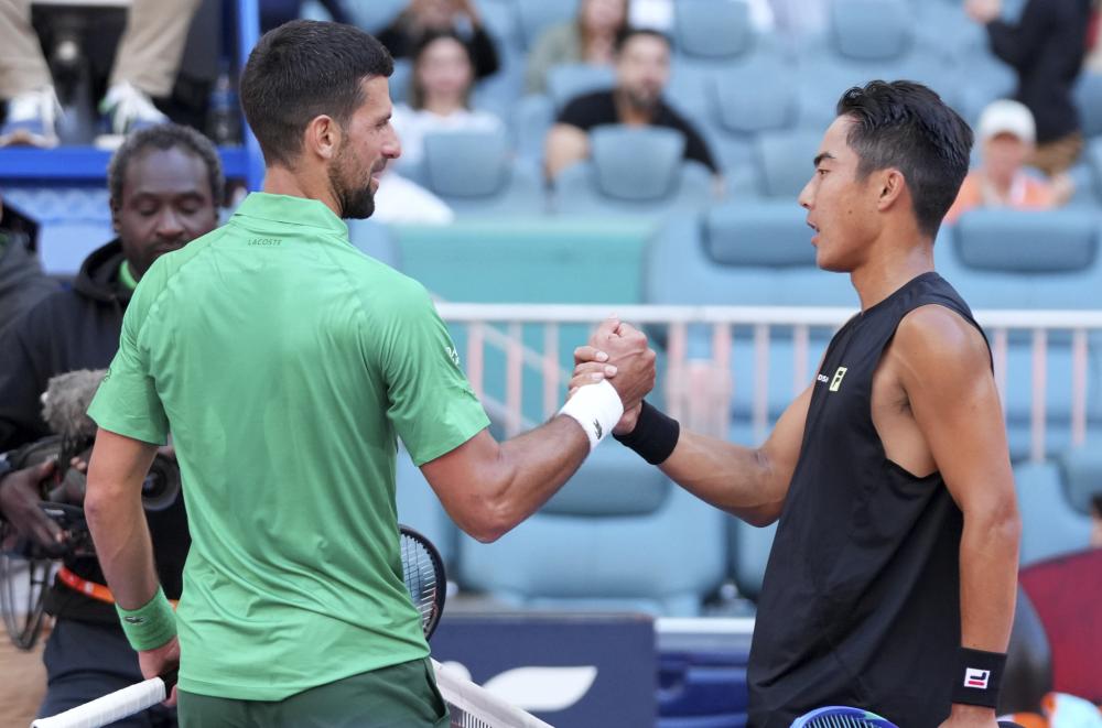 4场贡献3粒进球！官方：瓦尔迪当选意甲11月最佳球员